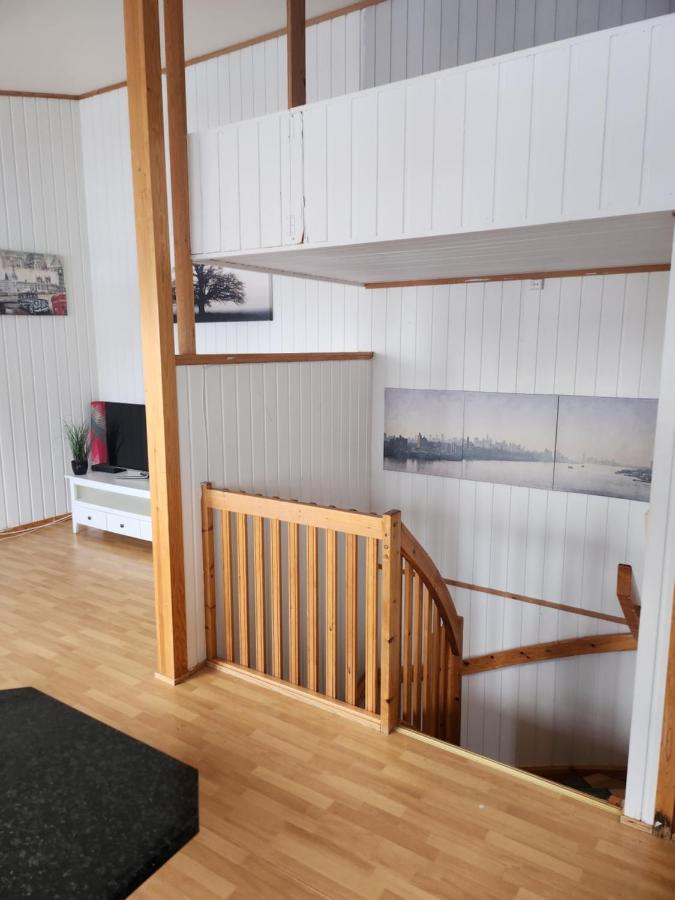 Apartment By The Lakeside Tromso Bagian luar foto