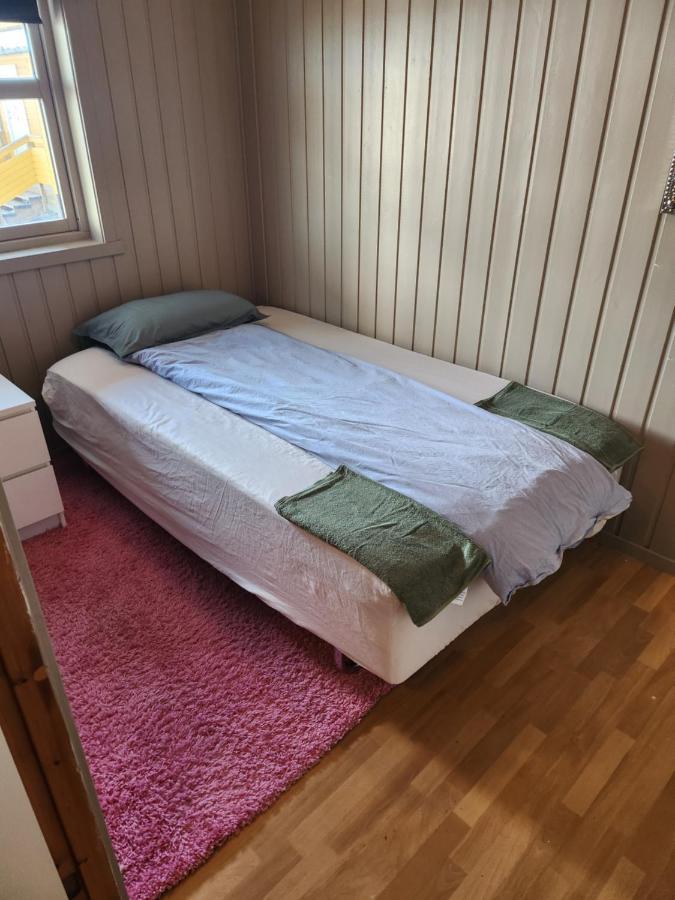 Apartment By The Lakeside Tromso Bagian luar foto